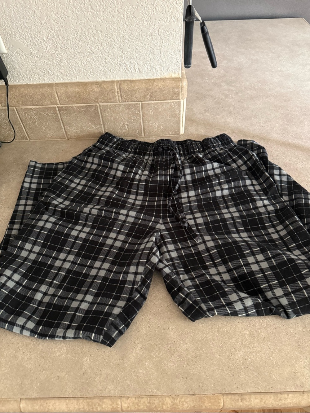 Nautica Black and Gray Plaid Fleece Sleep pants